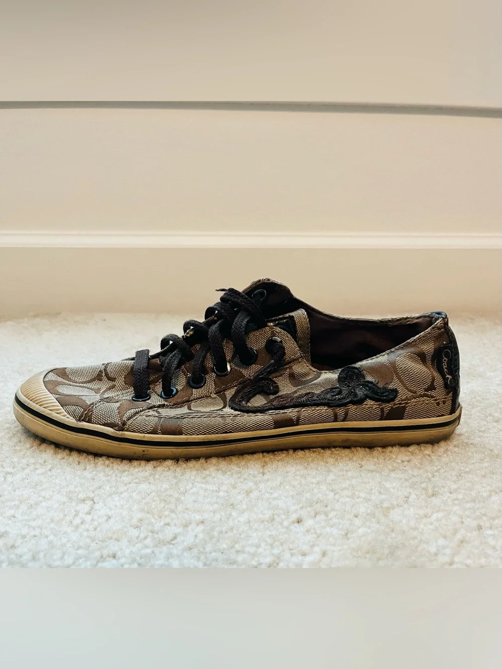 Coach brown laces